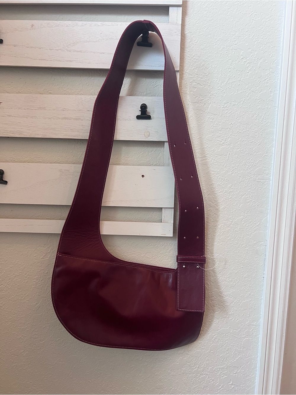 MAS1 Spain Burgundy Leather Wide Strap Shoulder Crossbody Bag Rare